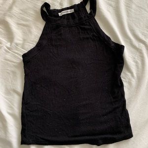 Black cropped tank top